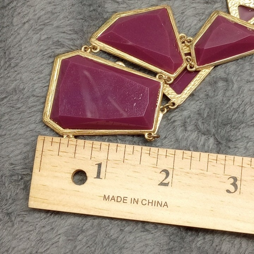 Gold Tone Geometric Statement Necklace Fuchsia Gemstones 16 Inch - Picture 6 of 10